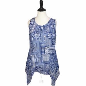 Zac & Rachel patchwork/ handkerchief hem top Size Small